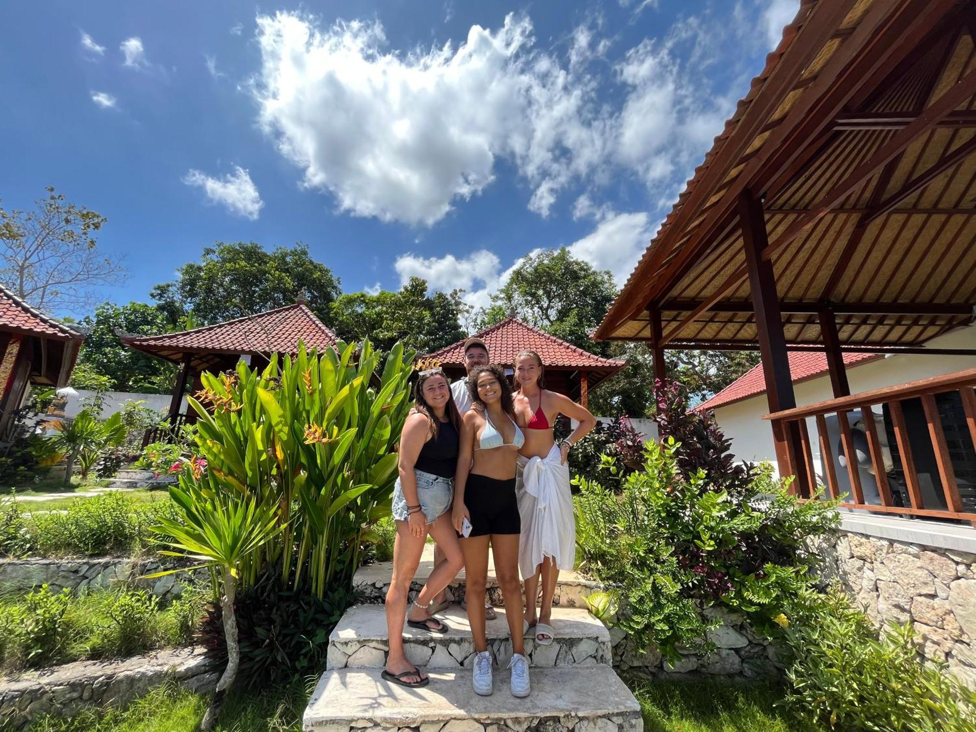 فندق Sunset Hill Lembongan المظهر الخارجي الصورة